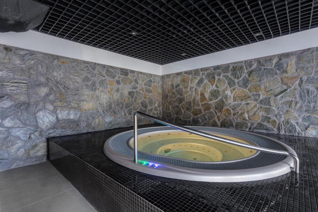 Apartment Park B18-z Dostepem Do Basenu, Sauny, Jacuzzi, Silowni